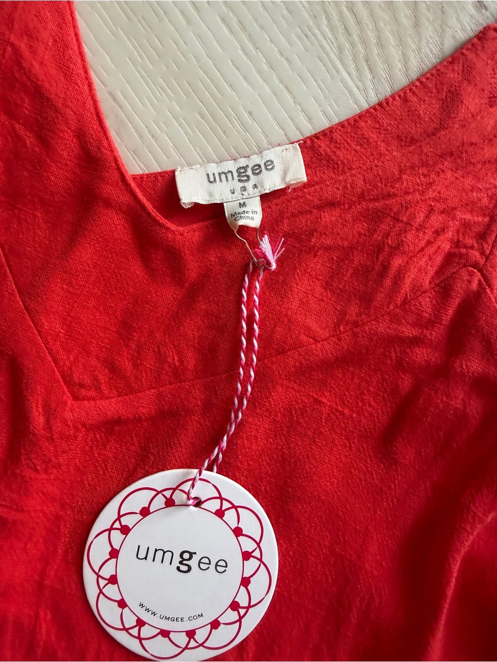 Umgee NWT Red V-Neck Spaghetti Strap Tank - 0105 - Picture 3 of 3